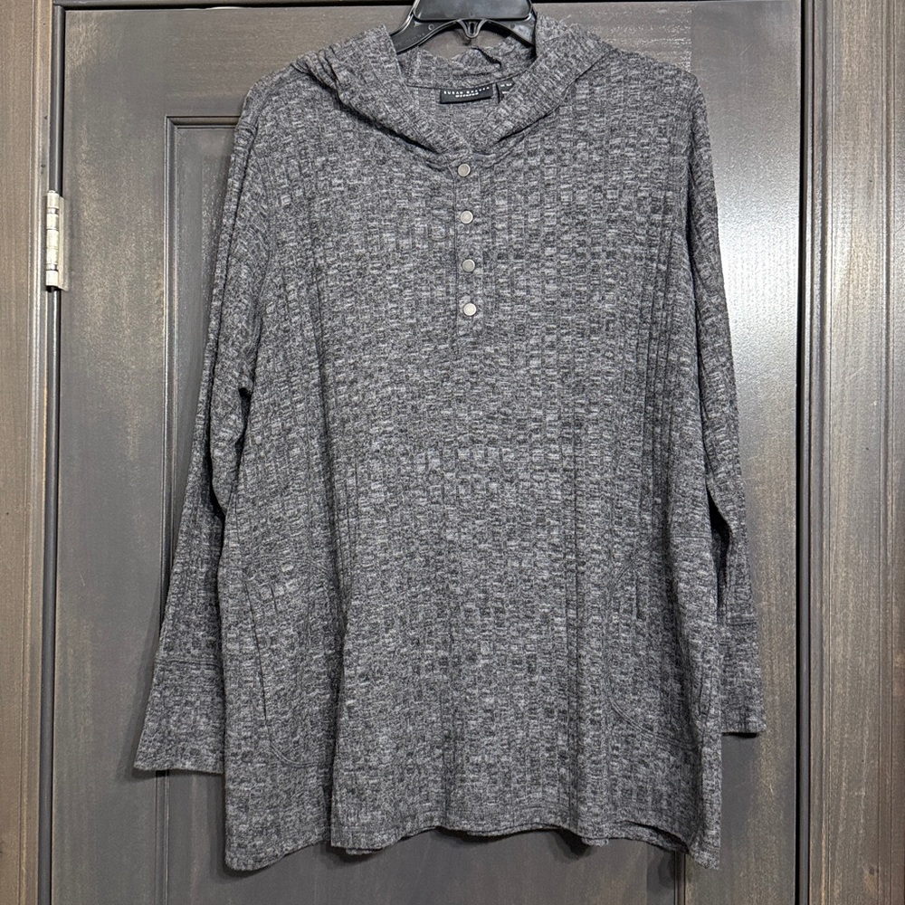 Susan Graver weekend grey Tunic with hoodie XLP